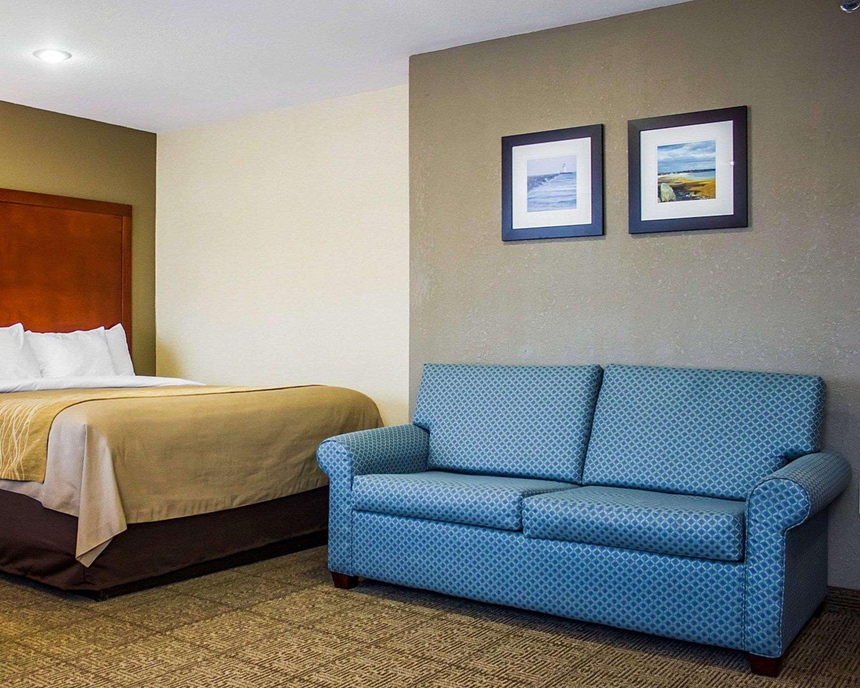 Comfort Inn Guilford Near I-95 Экстерьер фото